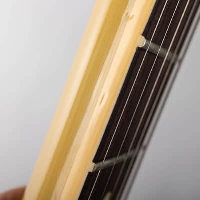 Gibson 1957 Les Paul Special Single Cut Reissue VOS (Left-handed), TV Yellow | Demo image 17