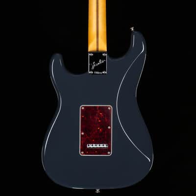 Fender American Professional Classic Stratocaster HSS Maple Fingerboard Faded Black (721) image 4