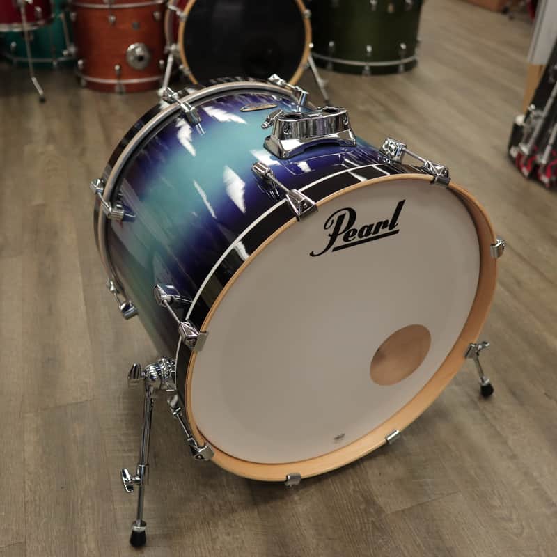 Pre-Owned Pearl Decade Maple 18x22" Bass Drum (Faded Glory)