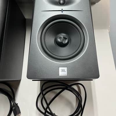 JBL LSR2325P Powered Studio Monitors Pair image 4