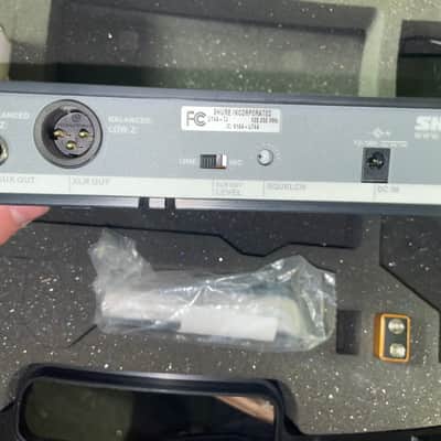 Shure UT4A Diversity Wireless System image 4