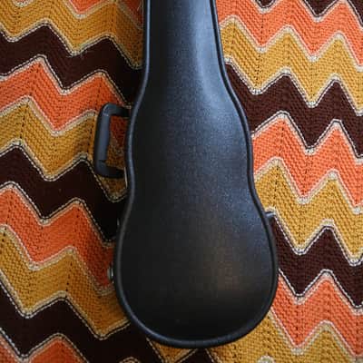 Glaesel Violin from Germany circa 2005 - Comes with Bow and Case image 10