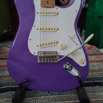 Fender Stratocaster Jimi Hendrix 2018 - Ultraviolet image 2