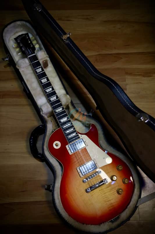 Gibson Les Paul Standard 50’s 2022 - Heritage Cherry Burst image 1