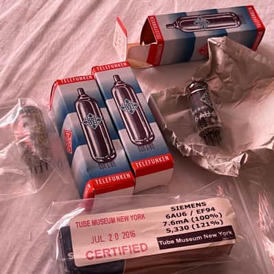Telefunken / Siemens 6AU6a Tubes image 1