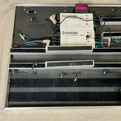Custom Pedalboard 48X20X8 Eventide Powermax Flight Road Case image 7