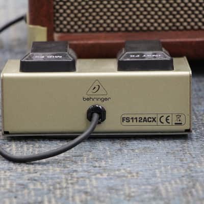 Behringer Ultracoustic ACX450 Acoustic Combo Amp w/Footswitch image 11