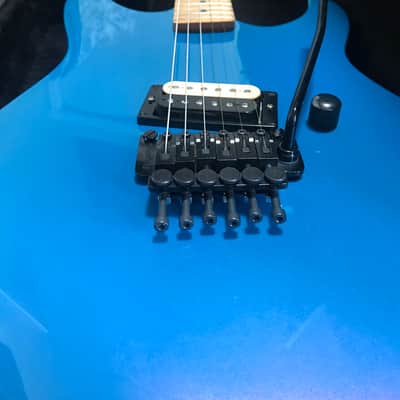 1986 Kramer Baretta II Flip-Flop blue, maple fingerboard, OHSC. With tremblock! image 2