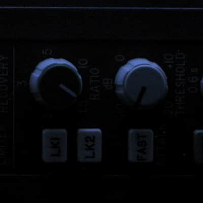 Calrec DL 3678-2 Stereo Compressor/Limiter -Neve, SSL knobs image 10