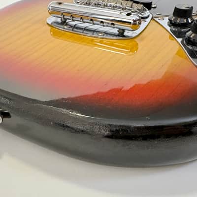 Fender Mustang 1976 Sunburst image 6