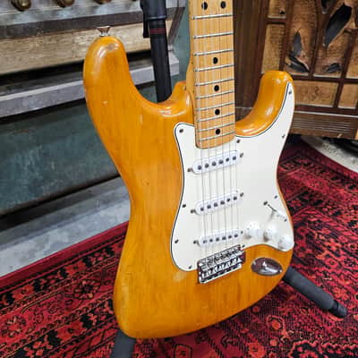 1975 Fender Stratocaster  Natural image 4