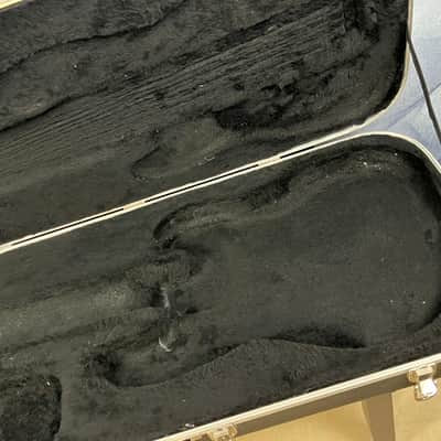 Used SKB Freedom Hard Shell Bass Guitar Case for Fender Precision/Jazz Bass image 9