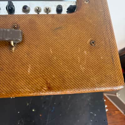 Fender '59 Bassman Reissue 45-Watt 4x10" Guitar Combo - Lacquered Tweed image 4