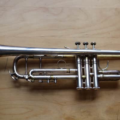 Bach Stradivarius Model 37 Bb Trumpet 1980 - Silver-Plated image 2