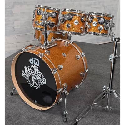 Used DW Collectors VLT 333 Maple 7pc Drum Set Burnt Orange Glass - Very Good image 2
