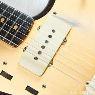 Fender Jazzmaster 1959 - Sunburst with Gold Anodized Pickguard image 7