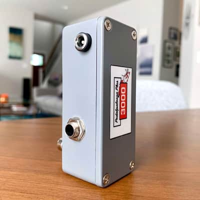 The Abe+ ABY True Bypass AB & Y Switch Utility Pedal (Gray) image 7