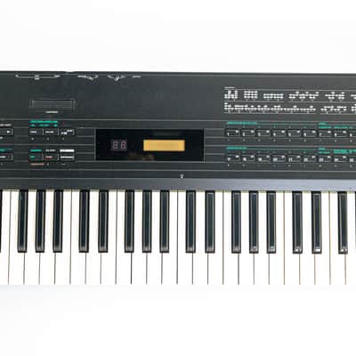 Yamaha DX7S FM Synthesizer – 61-Key Digital Classic w/ Road Case image 3