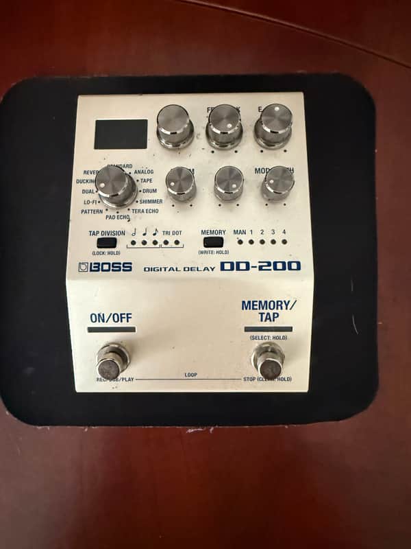 Boss DD-200 Digital Delay 2019 - Present - Silver | Reverb