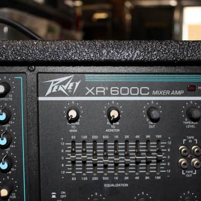 Peavey XR600C / 300 Watt with Phantom Power image 2
