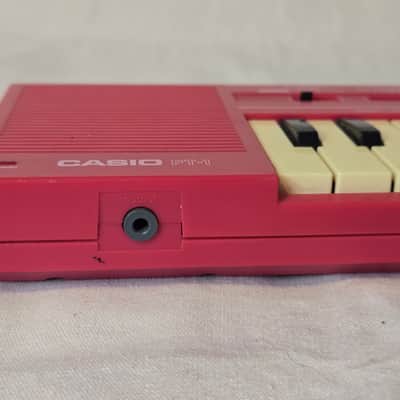 Casio PT-1 29-Key Mini Synthesizer 1982 - 1988 - Pink image 2