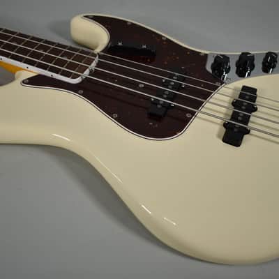 Fender American Vintage II '66 Jazz Bass Olympic White w/OHSC image 10