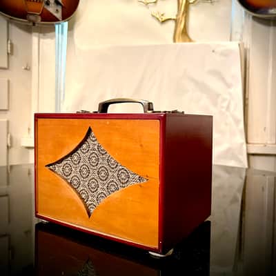 Rotary Connection Mini 1x5” guitar speaker cabinet. TINY! Jensen 5/30 30 watt brand new speaker inside. Handmade. Portable travel cab. 2026 - Maroon image 8