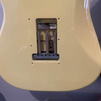 Fender Stratocaster Partscaster 1980-1987 - Yellow image 6