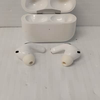 Apple A2700 Airpods Pro Gen 2 image 17