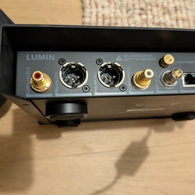 Lumin D2 - Streamer/DAC/Preamp w/ SBooster BOTW MkII Linear PSU image 4