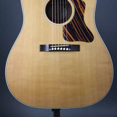 2013 Gibson J-35 Natural image 3