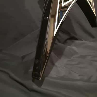 ESP E-II SV Standard Black with White Pinstripes with Hard Case image 5