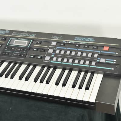 Casio CZ-1 61-Key Keyboard Synthesizer with Carrying Case CG006Q7 image 3
