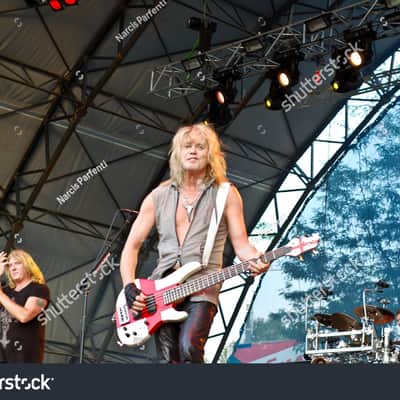 Rick Savage's, Def Leppard Washburn XB925 "St. George's Cross"5-String Bass Guitar PLUS Signed Touring Collection. Iconic! (#RS 5019) image 10