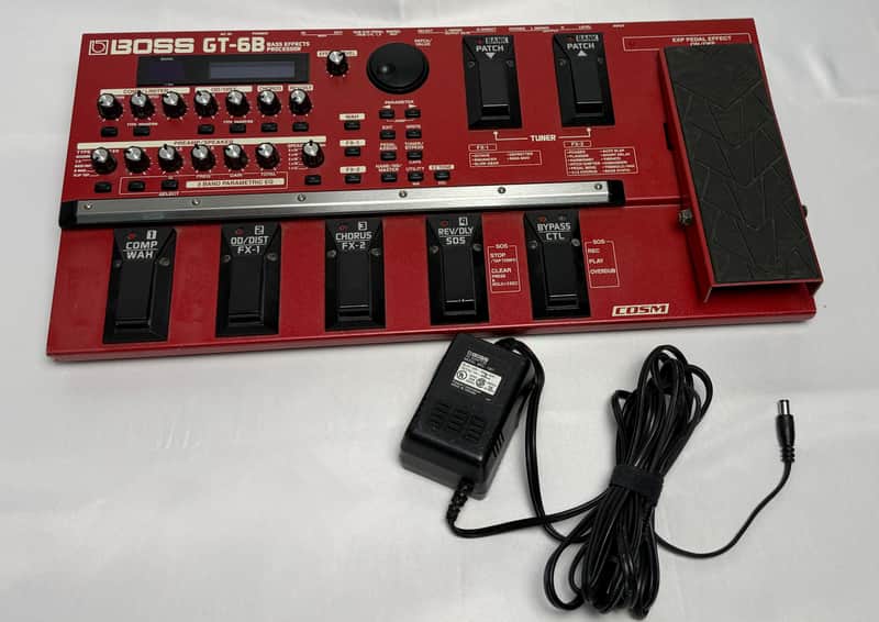 Boss GT- 6B Bass Effects Processor | Reverb