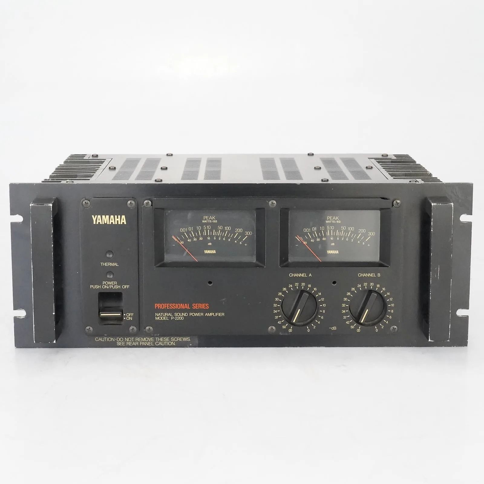 Yamaha P-2200 Professional Series Natural Sound Power Amplifier