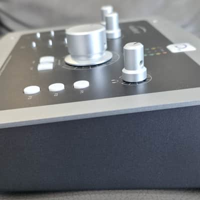 Audient iD22 Desktop USB Audio Interface image 5