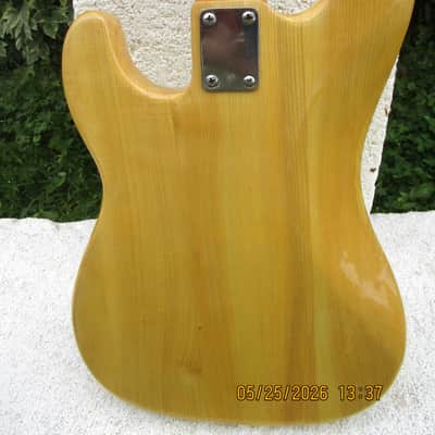 Univox Professional Bass Guitar, 1970's, Japan, Case, Changes image 13