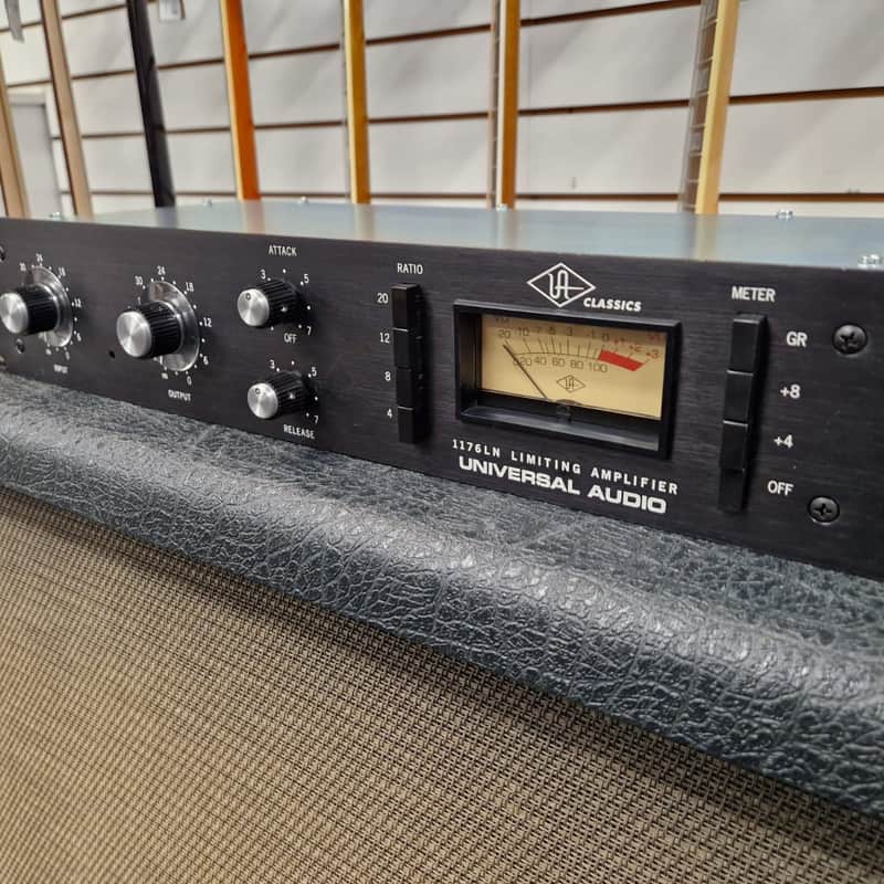2001 – Present Universal Audio 1176LN Limiting Amplifier Reiss…