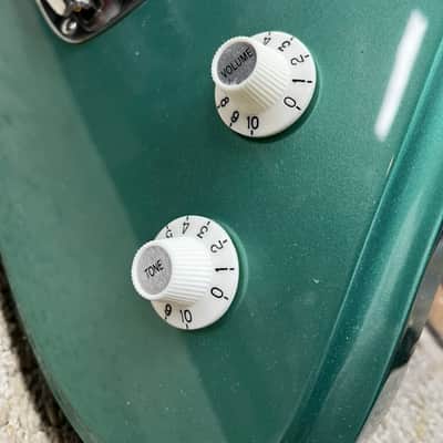 Redeemed Guitars DeVille 2024 - Inverness Green, Jazzmaster meets non-reverse Firebird image 10
