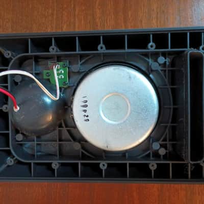 Single KRK ROKIT 5 RPG2 front panel with woofer and tweeter - 2000's image 2