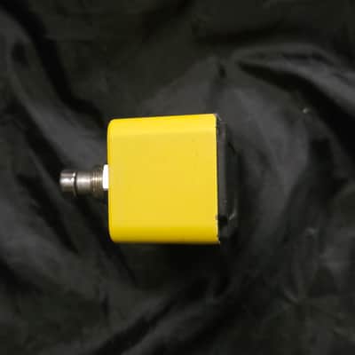 Donner Yellow Fall Analog Delay 2010s - Yellow image 5