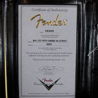 Fender Custom Shop LTD 70th Anniversary '54 Stratocaster NOS - Wide Fade 2 Color Sunburst image 15