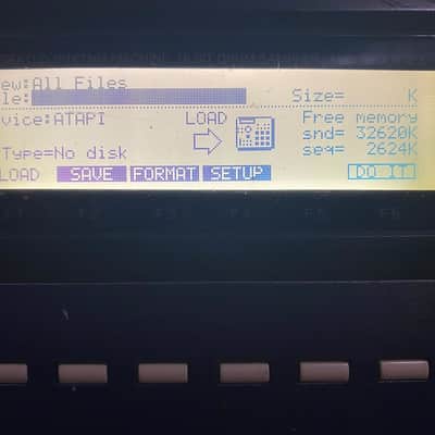 Akai MPC2000XL MCD MIDI Production Center image 7