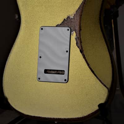 Fender Stratocaster Relic Gold Sparkle Nitro Texas Specials image 20