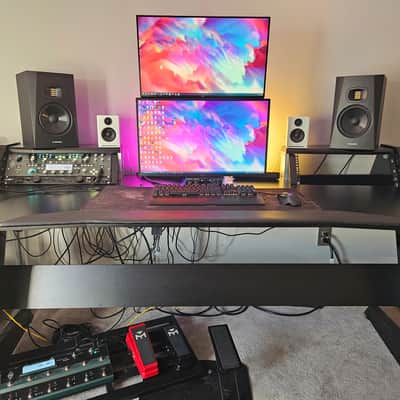 Studio Desk Commander V2 image 2