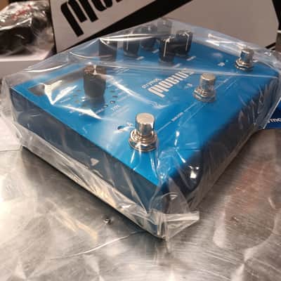 Strymon Mobius 2012 - Present - Blue image 4