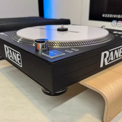Rane Twelve MKII DJ Turntable Controller 2020 - Present - Black image 3