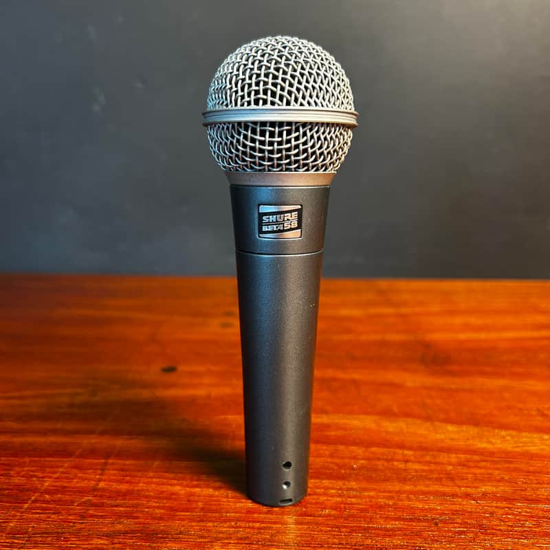 Shure BETA 58A Handheld Supercardioid Dynamic Microphone 1996 - Present - Black image 1