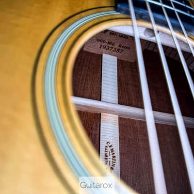 2015 Martin 000 18 Retro Natural image 17